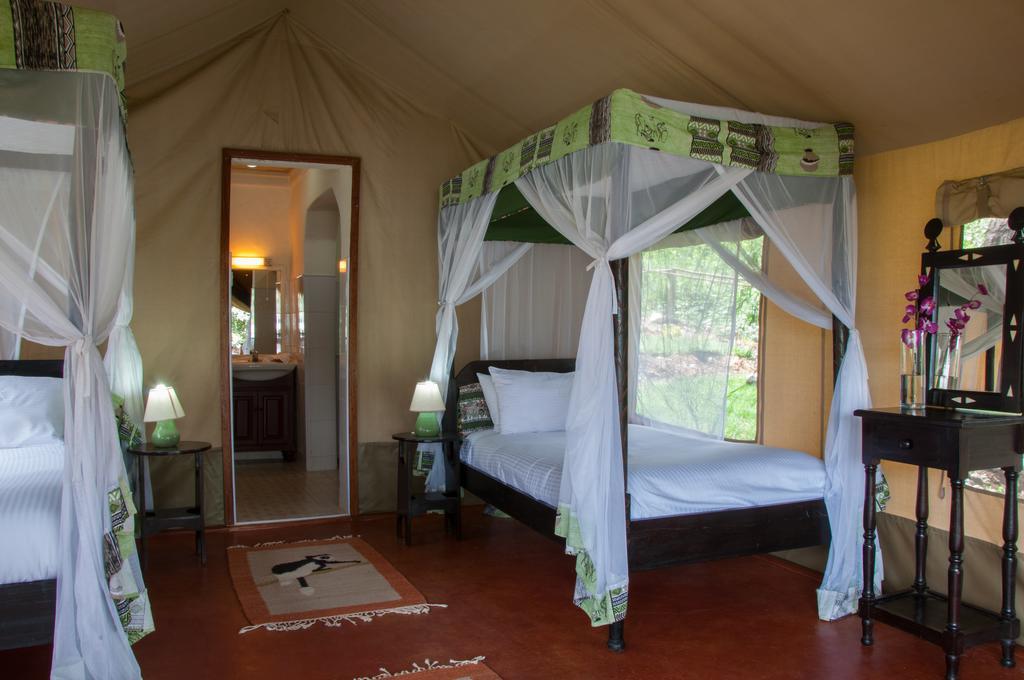 Crater Lake Tented Camp And Game Sanctuary Naivasha Kültér fotó